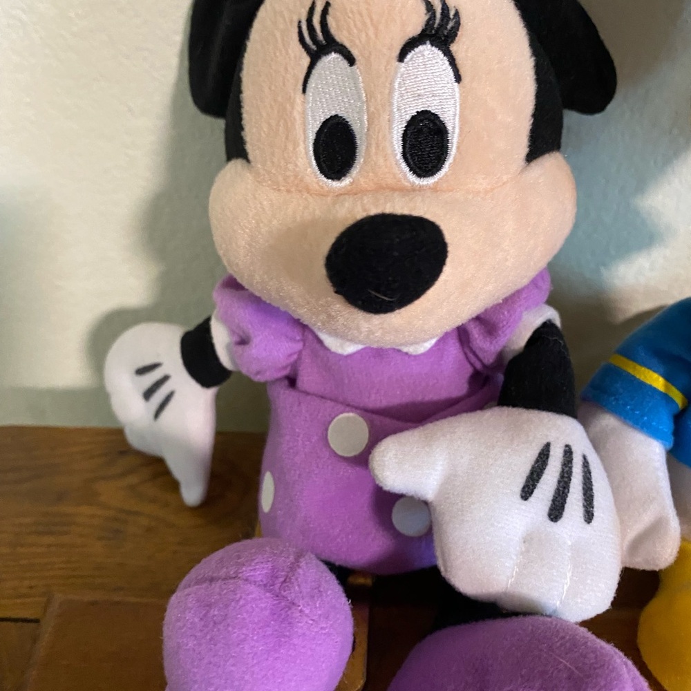 Disney Plush set of 3 Mickey, Minnie, and Donald Duck 11” - Picture 3 of 9